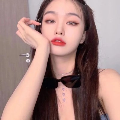 爱丽丝镜中奇遇
